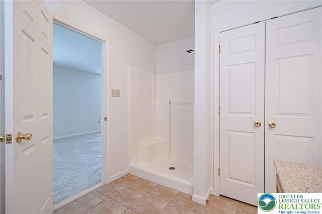 7707 Racite Road, Macungie, PA 18062