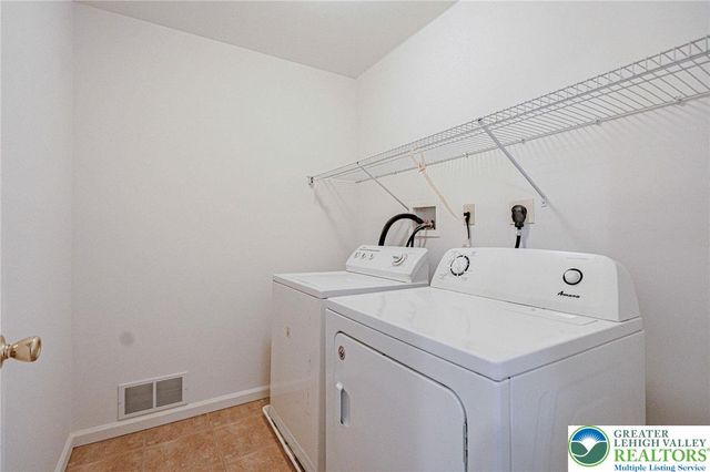 7707 Racite Road, Macungie, PA 18062