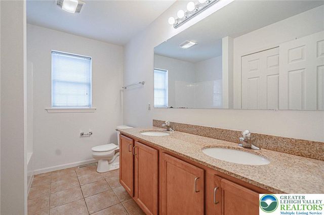 7707 Racite Road, Macungie, PA 18062