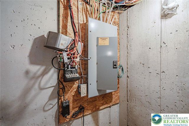 7707 Racite Road, Macungie, PA 18062