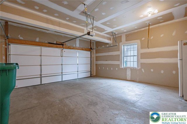 7707 Racite Road, Macungie, PA 18062