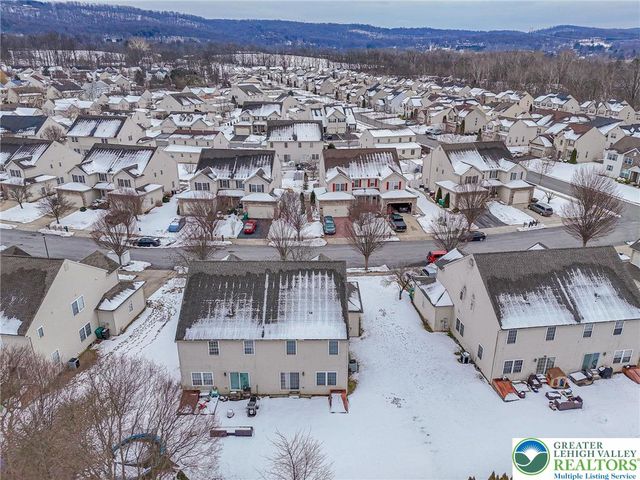 7707 Racite Road, Macungie, PA 18062