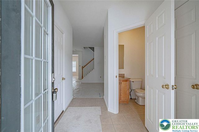 7707 Racite Road, Macungie, PA 18062