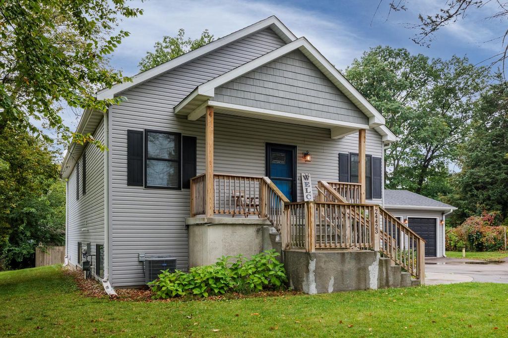 24423 66th STREET, Salem, WI 53168