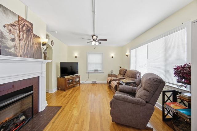 861 Georgetown Street, Lexington, KY 40508