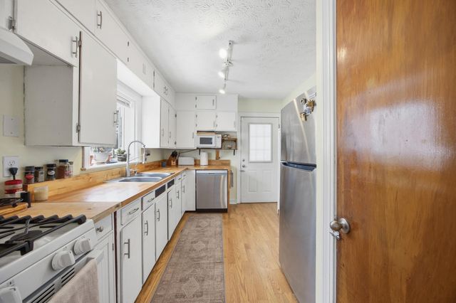 861 Georgetown Street, Lexington, KY 40508