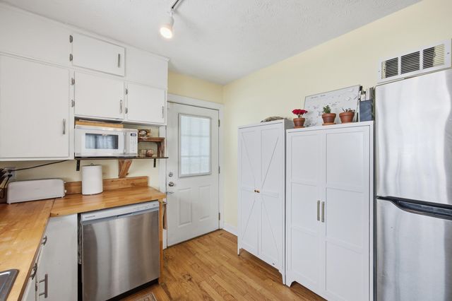 861 Georgetown Street, Lexington, KY 40508