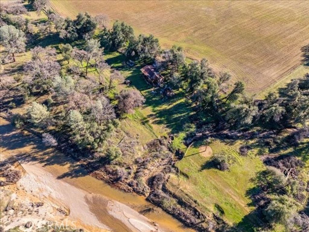 Image 27 of property listing at 0 Old Gold Road, Cottonwood, CA 96022