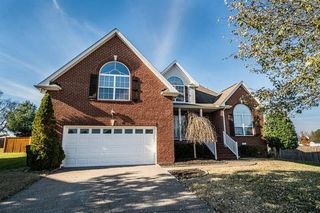 540 Bradford Dr, Gallatin, TN 37066