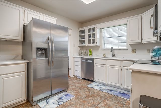 709 Berkley Drive, Cleburne, TX 76033