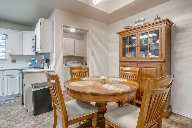 709 Berkley Drive, Cleburne, TX 76033