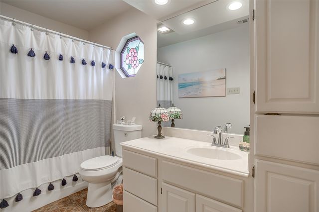 709 Berkley Drive, Cleburne, TX 76033