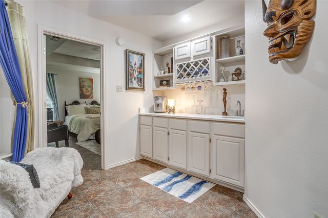 709 Berkley Drive, Cleburne, TX 76033