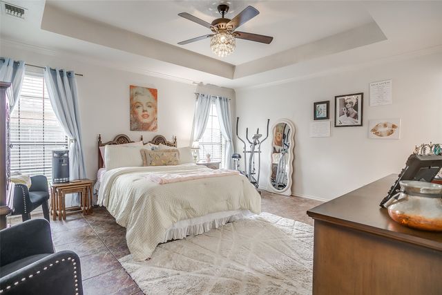 709 Berkley Drive, Cleburne, TX 76033