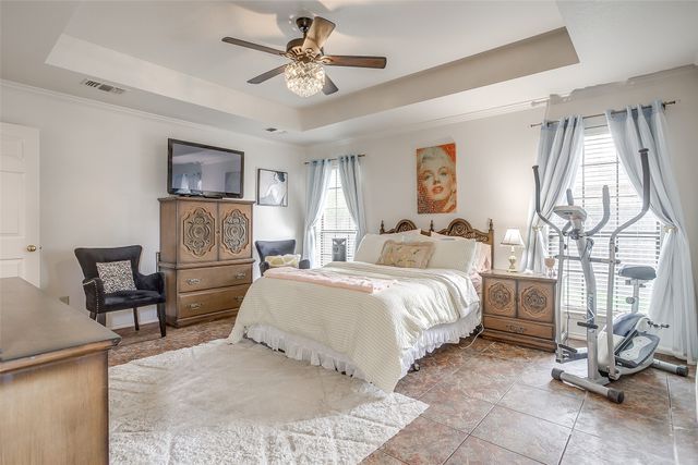 709 Berkley Drive, Cleburne, TX 76033