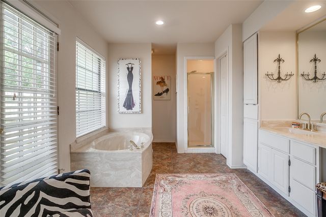 709 Berkley Drive, Cleburne, TX 76033