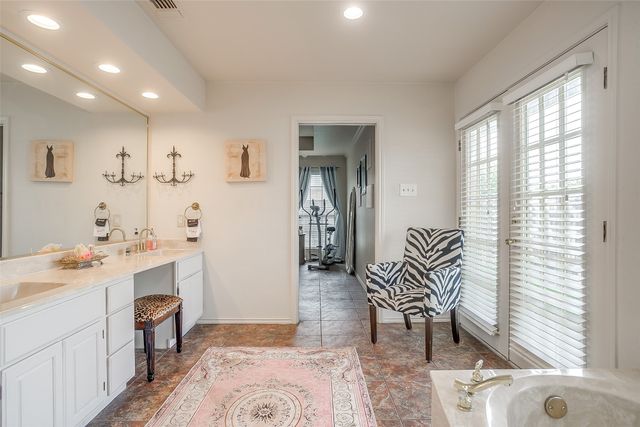709 Berkley Drive, Cleburne, TX 76033