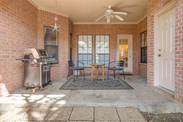 709 Berkley Drive, Cleburne, TX 76033