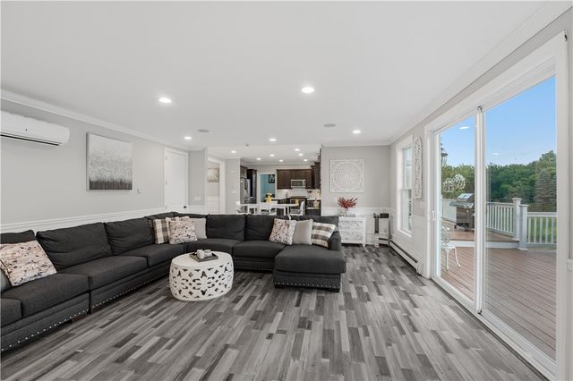 12 Woodlake Drive, Johnston, RI 02919