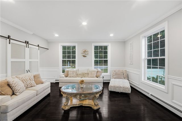 12 Woodlake Drive, Johnston, RI 02919