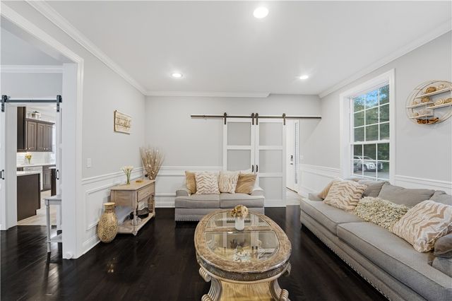 12 Woodlake Drive, Johnston, RI 02919