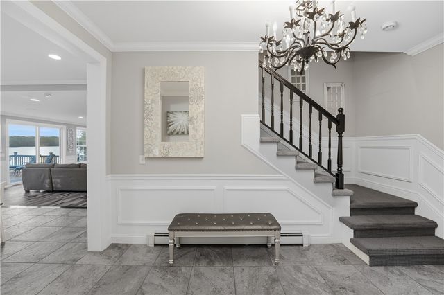 12 Woodlake Drive, Johnston, RI 02919