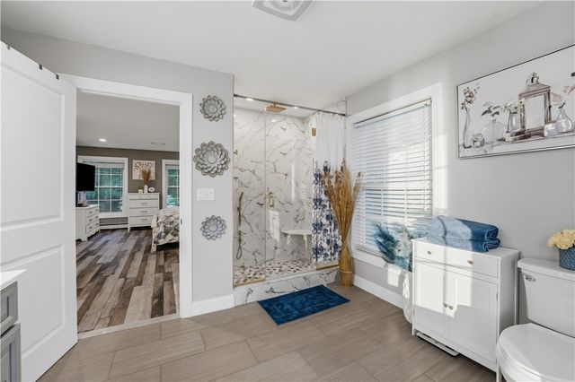 12 Woodlake Drive, Johnston, RI 02919