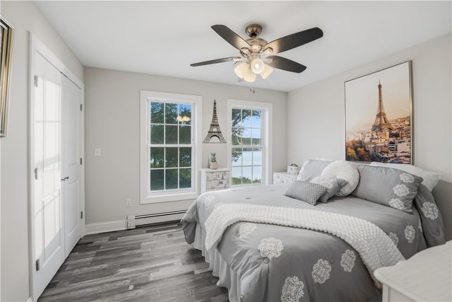 12 Woodlake Drive, Johnston, RI 02919