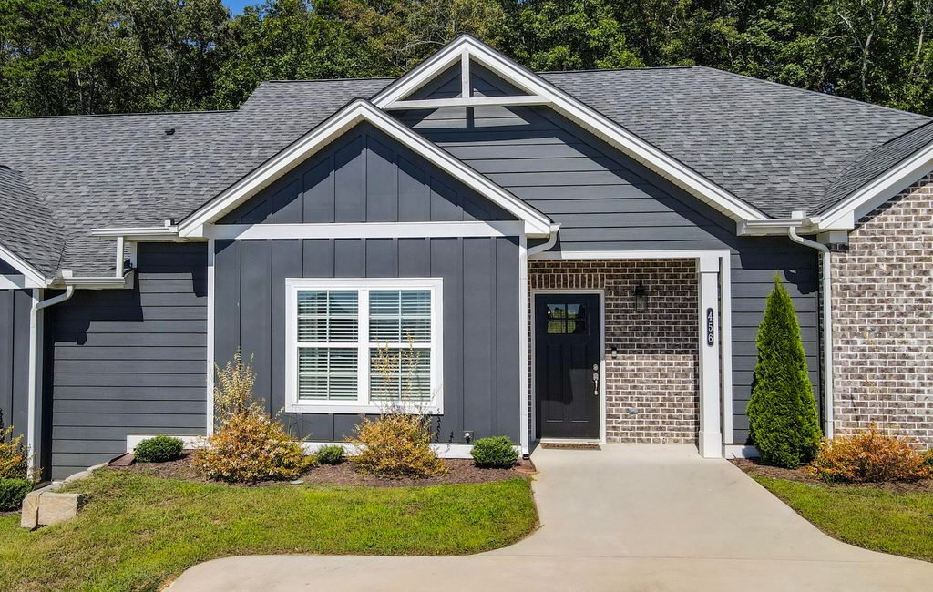 456 NW Bellingham Drive, Cleveland, TN 37312