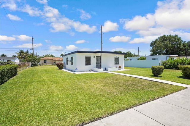 15815 NW 19th Ave, Miami Gardens, FL 33054