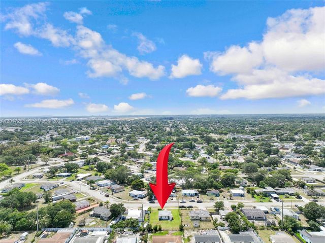 15815 NW 19th Ave, Miami Gardens, FL 33054