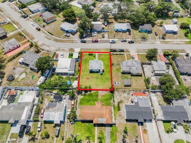 15815 NW 19th Ave, Miami Gardens, FL 33054