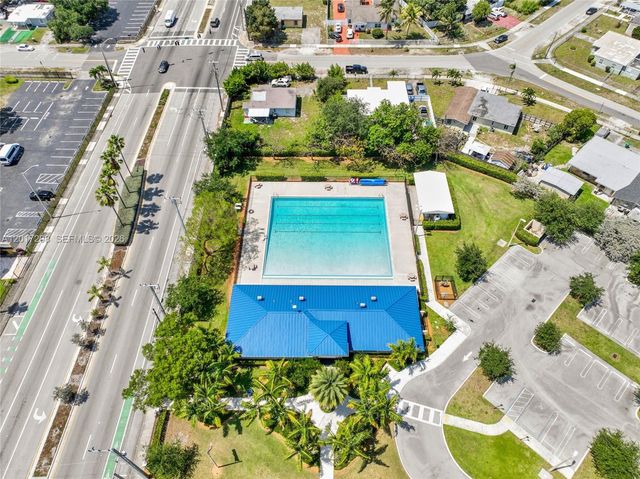 15815 NW 19th Ave, Miami Gardens, FL 33054