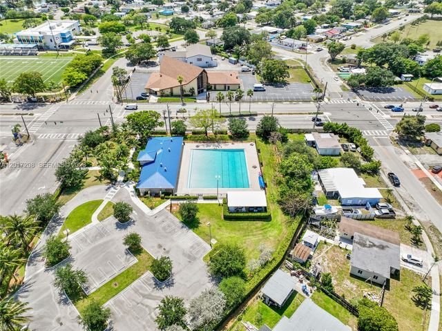 15815 NW 19th Ave, Miami Gardens, FL 33054