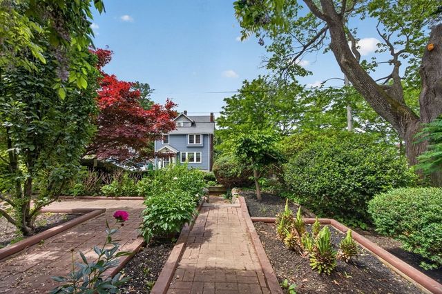 190-192 Kendrick Ave, Quincy, MA 02169