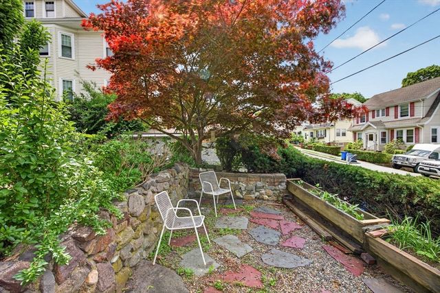 190-192 Kendrick Ave, Quincy, MA 02169