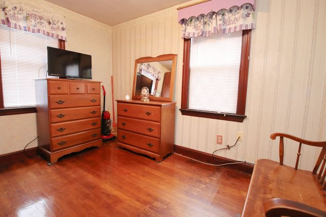 15 Lewis Lane, Saugus, MA 01906