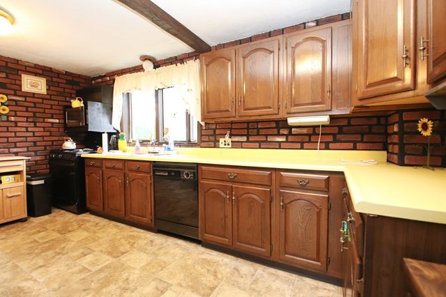 15 Lewis Lane, Saugus, MA 01906