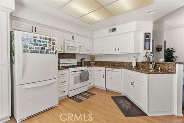 17 Coronado Cay Lane, Aliso Viejo, CA 92656