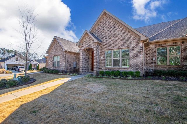 80 Saffron Circle, Little Rock, AR 72223