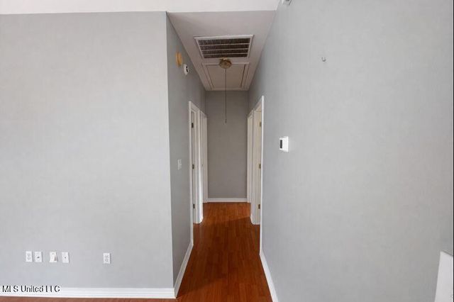 21120 Road 311, Kiln, MS 39556