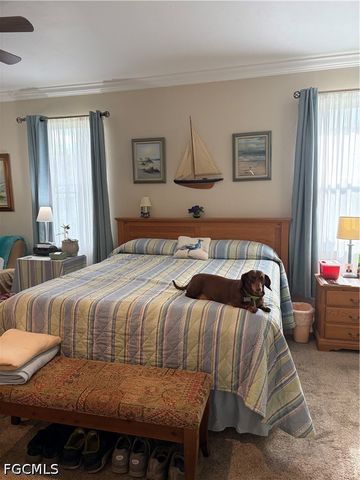 92 Evergreen RD, North Fort Myers, FL 33903