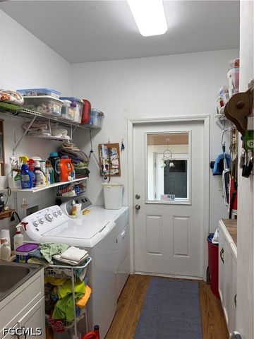 92 Evergreen RD, North Fort Myers, FL 33903