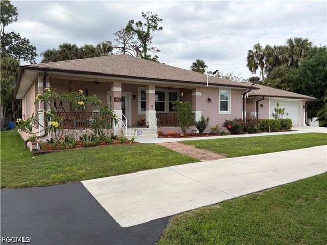 92 Evergreen RD, North Fort Myers, FL 33903