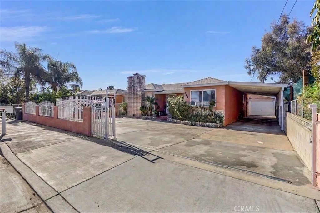 7848 Elm Street, Highland, CA 92410
