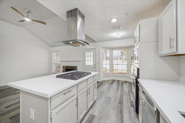 143 W Village Knoll Circle, Spring, TX 77381