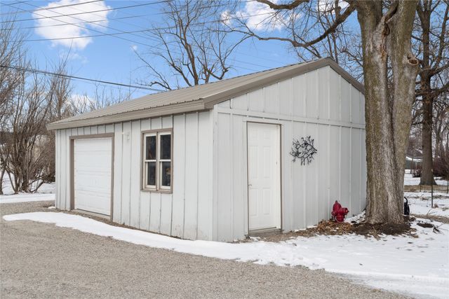 1421 Hobart Street, Grinnell, IA 50112