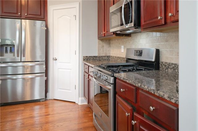 27 Cooper Lake Road SW, Mableton, GA 30126