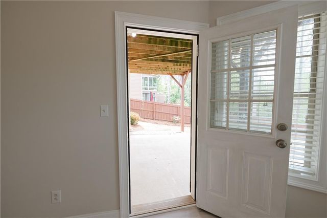 27 Cooper Lake Road SW, Mableton, GA 30126