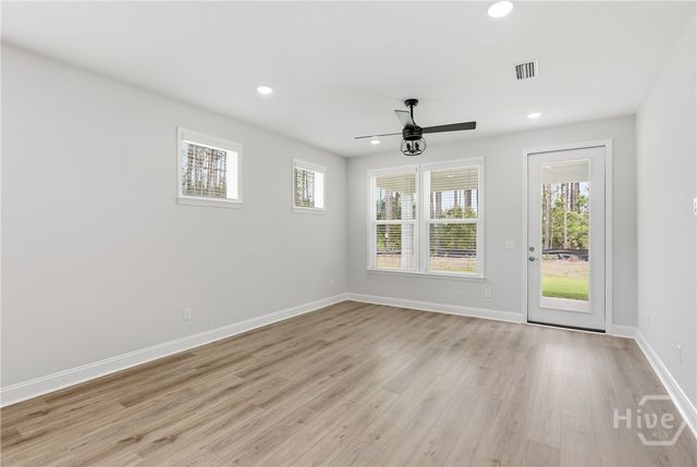 61 Lilac Way, Richmond Hill, GA 31324